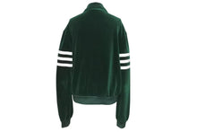 Load image into Gallery viewer, 極美品 GUCCI × adidas グッチ アディダス シェリーライン ベロア トラックジャケット グリーン 691782 XJEKT パッチ ロゴ ゴールド金具 サイズS 中古 4c075514
