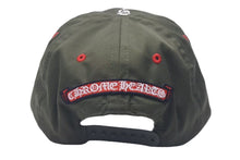 Load image into Gallery viewer, 新品未使用 CHROME HEARTS クロムハーツ GAS STATION KING TACO 3 セメタリ―クロス トラッカーキャップ カーキ 中古 4c075542