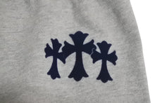 Load image into Gallery viewer, CHROME HEARTS クロムハーツ スウェットパンツ CHクロス フロッキープリント グレー コットン ポリエステル L 中古 4c075543