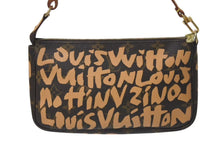 Load image into Gallery viewer, LOUIS VUITTON ルイヴィトン ポシェットアクセソワ―ル アクセサリーポーチ M92193 モノグラム グラフィティ PVC 中古 4c075562