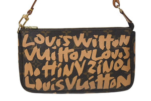 LOUIS VUITTON ルイヴィトン ポシェットアクセソワ―ル アクセサリーポーチ M92193 モノグラム グラフィティ PVC 中古 4c075562