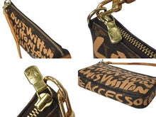 Load image into Gallery viewer, LOUIS VUITTON ルイヴィトン ポシェットアクセソワ―ル アクセサリーポーチ M92193 モノグラム グラフィティ PVC 中古 4c075562