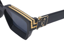 Load image into Gallery viewer, LOUIS VUITTON ルイヴィトン サングラス Z1165E 1.1 ミリオネア ブラック 58□17 145 ゴールド金具 美品 中古 4c075579