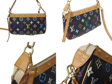 Load image into Gallery viewer, 極美品 LOUIS VUITTON ルイヴィトン ポシェット アクセソワール アクセサリーポーチ M92648 モノグラムマルチ 村上隆 ブラック 中古 4c075596