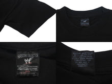 Load image into Gallery viewer, The Rock ザロック ヴィンテージ WWF ショートスリーブ 半袖Tシャツ コットン ブラック ブルー イエロー ONE SIZE 美品 中古 4c075605