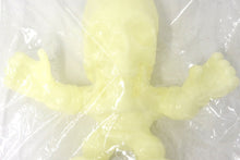 Load image into Gallery viewer, 新品未使用 CHROME HEARTS クロムハーツ HARRIS TEETER FOTI フォッティ フィギュア 世界50個限定 中古 4c075617