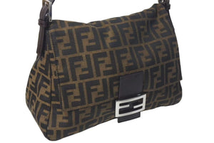 FENDI フェンディ マンマバケット ショルダーバッグ ズッカ柄 26325 ブラウン コットンキャンバス レザー シルバー金具 中古 4c075639