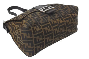 FENDI フェンディ マンマバケット ショルダーバッグ ズッカ柄 26325 ブラウン コットンキャンバス レザー シルバー金具 中古 4c075639