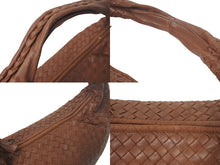 Load image into Gallery viewer, BOTTEGAVENETA ボッテガヴェネタ ショルダーバッグ イントレチャート ホーボー 115653 ブラウン レザー ゴールド金具 中古 4c075643