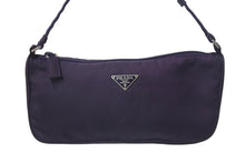 Load image into Gallery viewer, PRADA プラダ ワンショルダーバッグ ミニポーチ トライアングルロゴ WS12182 ナイロン パープル シルバー金具 美品 中古 4c075648