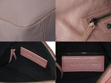 Load image into Gallery viewer, BALENCIAGA バレンシアガ ザヒップ ワンショルダーバッグ 309935 6820 レザー ピンク ブラックメタル金具 美品 中古 4c075651