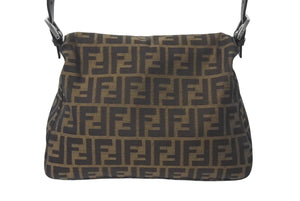 極美品 FENDI フェンディ マンマバケット ショルダーバッグ ズッカ柄 26325 ブラウン コットンキャンバス レザー シルバー金具 中古 4c075653