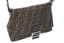 Load image into Gallery viewer, 極美品 FENDI フェンディ マンマバケット ショルダーバッグ ズッカ柄 26325 ブラウン コットンキャンバス レザー シルバー金具 中古 4c075653