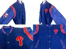 Load image into Gallery viewer, JH DESIGN JHデザイン リバーシブル バーシティジャケット スタジャン PHILLIES フィリーズ MLB ブルー ウール アクリル レザー XXL 美品 中古 4c075671