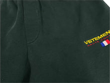 画像をギャラリービューアに読み込む, VETEMENTS ヴェトモン HAUTE COUTURE スウェットパンツ UE52PA160V グリーンコットン S 美品 中古 4c075679 