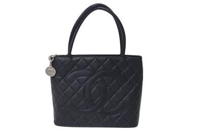 極美品 CHANEL シャネル 復刻トートバッグ ハンドバッグ 7番台 キャビアスキン ブラック ココマーク ロゴ 鞄 シルバー金具 中古 4c075700