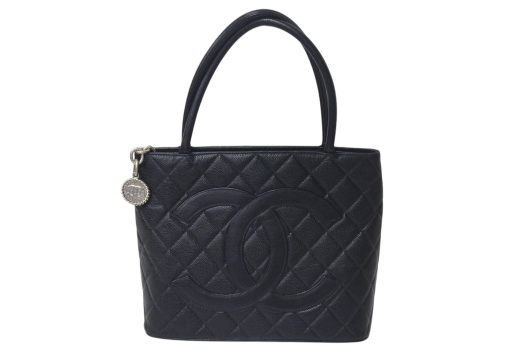 極美品 CHANEL シャネル 復刻トートバッグ ハンドバッグ 7番台 キャビアスキン ブラック ココマーク ロゴ 鞄 シルバー金具 中古 4c075700