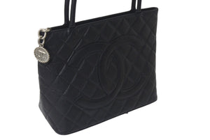 極美品 CHANEL シャネル 復刻トートバッグ ハンドバッグ 7番台 キャビアスキン ブラック ココマーク ロゴ 鞄 シルバー金具 中古 4c075700