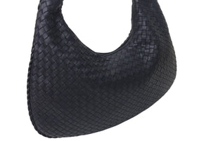 新品同様 BOTTEGA VENETA ボッテガヴェネタ イントレチャート ホーボー ハンドバッグ レザー ブラック 中古 4c075706