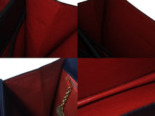 Load image into Gallery viewer, CELINE セリーヌ ヴィンテージ サルキー ミニハンドバッグ トートバッグ レザー ブラック 馬車金具 美品 中古 4c075710