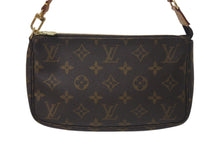 Load image into Gallery viewer, 極美品 LOUIS VUITTON ルイヴィトン アクセサリーポーチ ポシェットアクセソワール M51980 モノグラム ブラウン スト付き 中古 4c075727