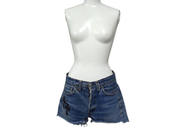 CHROME HEARTS クロムハーツ × Levi's リーバイス デニムショートパンツ セメタリークロスパッチ レディース 美品 中古 4c075753