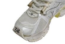 Load image into Gallery viewer, BALENCIAGA バレンシアガ Runner スニーカー ホワイト ランナー ラバー ポリウレタン ポリエステル 772774W3RMU9000 サイズ38 美品 中古 4c075755