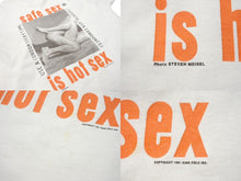 Load image into Gallery viewer, VINTAGE ヴィンテージ 90&#39;s Steven Meisel スティーヴンマイゼル Safe sex is hot sex 半袖Tシャツ サイズXL フォト 写真家 美品 中古 4c075760