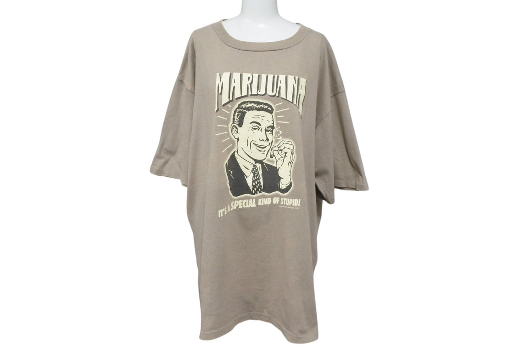 VINTAGE ヴィンテージ MARIJUANA マリファナ 半袖Tシャツ IT'S A SPECIAL KIND OF STUPID サンドベージュ サイズXL 古着 良品 中古 4c075824