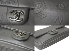 Load image into Gallery viewer, CHANEL シャネル チェーンショルダーバッグ 型押し 19番台 グレー 2014年 ココマーク シルバー金具 美品 中古 4c075852