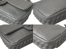 Load image into Gallery viewer, CHANEL シャネル チェーンショルダーバッグ 型押し 19番台 グレー 2014年 ココマーク シルバー金具 美品 中古 4c075852