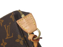 Load image into Gallery viewer, 極美品 LOUIS VUITTON ルイヴィトン アクセサリーポーチ ポシェットアクセソワール M51980 モノグラム ブラウン スト付き 中古 4c075870