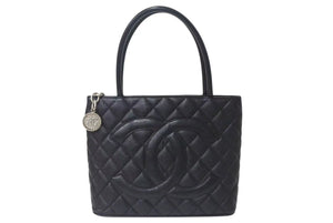 極美品 CHANEL シャネル 復刻トートバッグ ハンドバッグ 7番台 キャビアスキン ブラック ココマーク ロゴ 鞄 シルバー金具 中古 4c075958