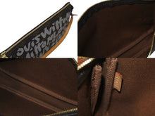 Load image into Gallery viewer, 極美品 LOUIS VUITTON ルイヴィトン ポシェット アクセソワール アクセサーポーチ M92192 モノグラム グラフィティ ホワイト 中古 4c075961