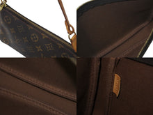 Load image into Gallery viewer, LOUIS VUITTON ルイヴィトン モノグラム チェリー ポシェットアクセソワール アクセサリーポーチ 村上隆 M95008 美品 中古 4c075969
