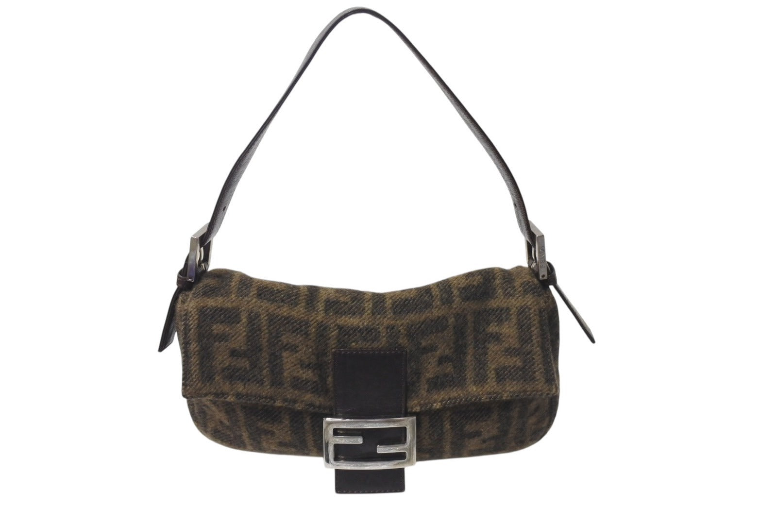FENDI フェンディ マンマバケット ワンショルダーバッグ ズッカ