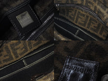 Load image into Gallery viewer, FENDI フェンディ マンマバケット ワンショルダーバッグ ズッカ柄 イタリア製 ウール ブラウン シルバー金具 美品 中古 4c075978