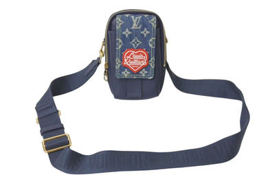 極美品 LOUIS VUITTON ルイ ヴィトン ダブルフォンポーチ NIGOコラボ M81060 モノグラムデニム トリヨンレザー ショルダー 中古 4c075998