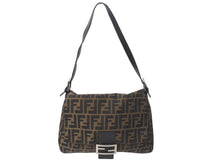 Load image into Gallery viewer, FENDI フェンディ マンマバケット ショルダーバッグ ズッカ柄 ブラウン コットンキャンバス レザー シルバー金具 美品 中古 4c076005