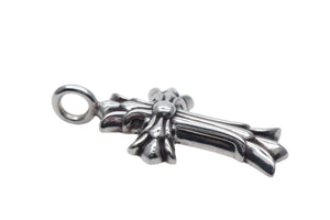 CHROME HEARTS クロムハーツ ダブルCHクロス チャーム ペンダント 2011/.925刻印 重量約5.1g シルバ−925 美品 中古 4c076032