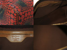Load image into Gallery viewer, LOUIS VUITTON ルイヴィトン スピーディ30 ハンドバッグ M40693 モノグラム パンプキンドット 草間彌生 レッド 良品 中古 4c076037