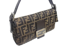 Load image into Gallery viewer, FENDI フェンディ マンマバケット ワンショルダーバッグ ズッカ柄 コットンキャンバス レザー ブラウン シルバー金具 美品 中古 4c076072
