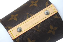 画像をギャラリービューアに読み込む, 新品未使用 LOUIS VUITTON ルイヴィトン カップ ルイ タンブラー マグカップ 2021 モノグラム GI0653 ホワイト ブラウン 中古 4c076075