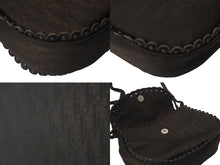 Load image into Gallery viewer, CHRISTIAN DIOR クリスチャンディオール ショルダーバッグ トロッター エスニックライン ブラウン シルバー金具 美品 中古 4c076180