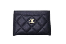 Load image into Gallery viewer, CHANEL シャネル カードケース マトラッセ 21番台 2015年 キャビアスキン ネイビー ゴールド金具 美品 中古 4c076195