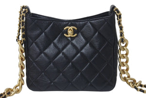 極美品 CHANEL シャネル チェーンショルダーバッグ ランダム番台 ホーボー ラムスキン ココマーク キルティング ゴールド金具 中古 4c076228