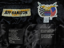 Load image into Gallery viewer, JEFF HAMILTON ジェフハミルトン ジャケット レーシング ブラック レッド 刺繍 オールレザー サイズL 美品 中古 4c076233