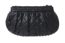 Load image into Gallery viewer, 極美品 CHANEL シャネル マトラッセ チェーンアラウンド ショルダーバッグ ブラック 15番台 ラムスキン ココマーク シルバー金具 中古 4c076418