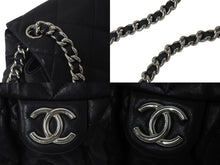 Load image into Gallery viewer, 極美品 CHANEL シャネル マトラッセ チェーンアラウンド ショルダーバッグ ブラック 15番台 ラムスキン ココマーク シルバー金具 中古 4c076418