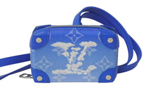 画像をギャラリービューアに読み込む, 極美品 LOUIS VUITTON ルイヴィトン モノグラムクラウズ ソフトトランク ネックレス ウォレット M45440 ヴァージル ブルー 中古 4c076422